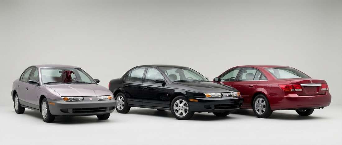 Saturn L-Series Sedan Touch Up Paint