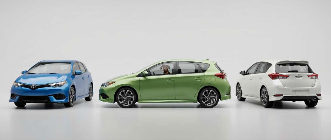 Toyota Corolla iM Touch Up Paint